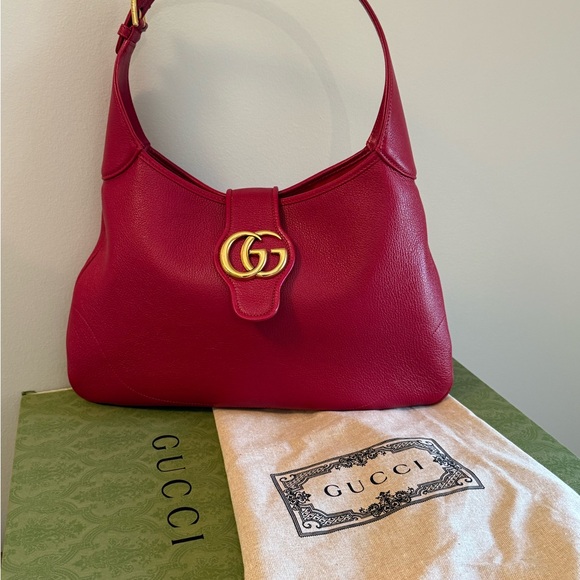 Stunning Gucci Aphrodite Medium Bag in Hard to Find Red - Picture 8 of 12